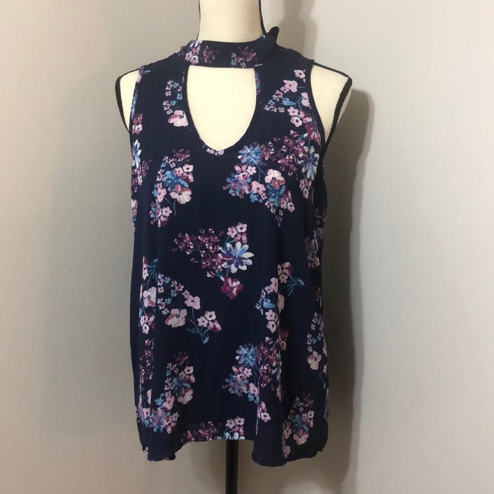Floral Tank - Picture 3 of 4